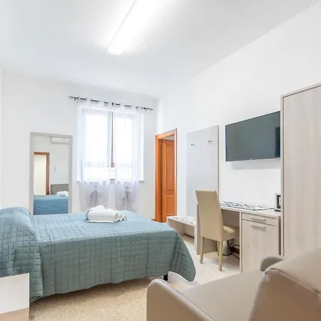 Hotel Dei Tacchi 3*